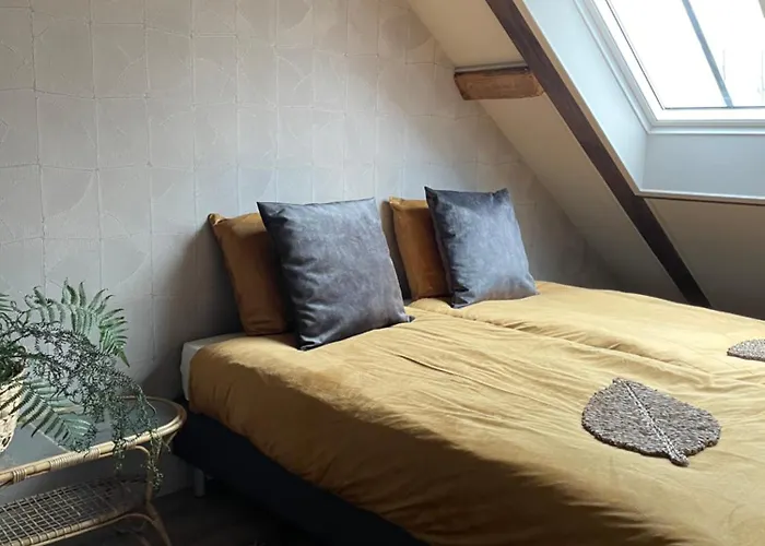 Bed and Breakfast De Zuileshoeve Ντόρντρεχτ