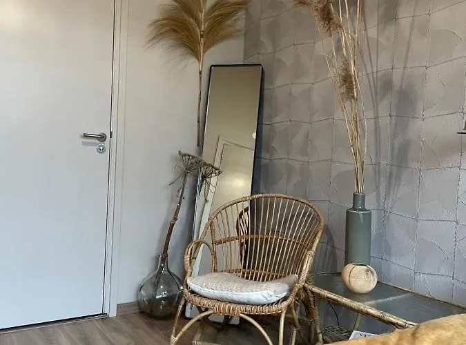 De Zuileshoeve Bed and Breakfast 3*